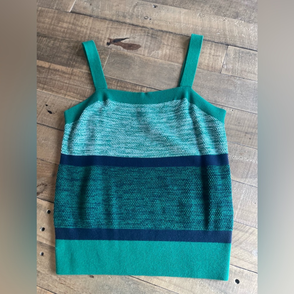 Banana Republic tank. Size: M. Color: Green and blue.